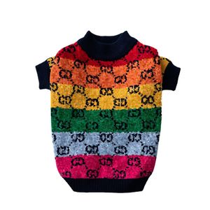 Suéter luxuoso de designer para cachorro, suéter colorido clássico com letras tracejadas, casaco de algodão puro, inverno quente, suéter de gato, roupas para cães