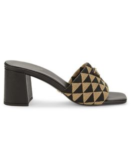 Våren lyxiga mulor sandal kvinnor skor broderade tyg glider klackade triangel-logo jacquard kvinnor block klackar tyg tofflor mules sandal fabrik EU35-43