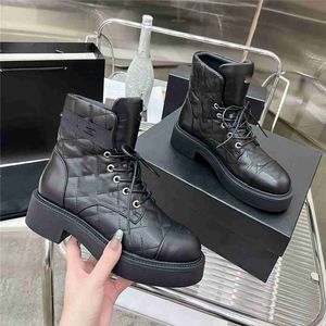 Luxury Design Boots 2023 Channel Fashion Women's Work Decoration Snow Skid Anti slip Knight Boots Martin Boots Casual Socks Boots 010-5-01