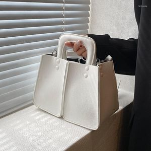 이브닝 백 틈새 디자인 가방 여성 2023 여름 패션 판매 메신저 핸드백 토트 어깨