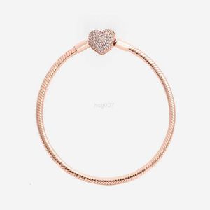 Luxury Fashion 18k Rose Gold Cz Diamond Heart Armband Original Box för 925 Silver Smooth Snake Chain Armband