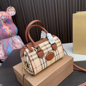 Designer handbags Women Crossbody bags Luxury Brand Shoulder bag woman bandouliere Leather purses travel Clutch