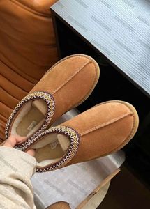 Tasman Chestnut Fur Slides Sheepskin Shearling Tazz Classic Mules Women Men Ultra Mini Platform Boot slip-on skor Suede Upper Comfort Fall Winter Ugglie-14