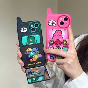 Mobiltelefonfodral Rose Pink Retro Phone Form Case för iPhone 14 13 12 11 Plus Pro Max Invisible Mirror Stand Cartoon Cat Puppy Cute Cover Korea J230421