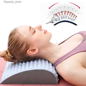 Massaging Neck Pillowws Neck Shoulder Stretcher Relaxer Cervical Chiropractic Traction Device Massage Pillow for Pain Relief Cervical Spine Alignment Q231123