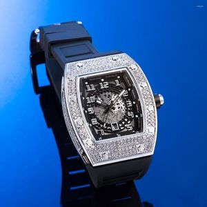 Relógios de pulso relógios masculinos Data automática Data de borracha preta Men Quartz Luminous Diamond Macho Montre Homme