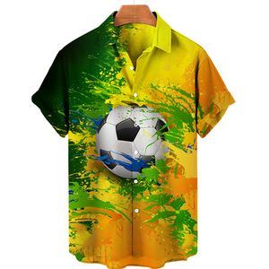 Männer Casual Shirts Hawaiian Short Sleeves Brasilianischer Fußball gedruckt 3D Plus Size Sommer Strand Designer Street Shirt 2 Stück ein Los