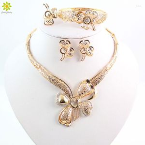 Necklace Earrings Set Elegant Fashion Dubai Gold Color Vintage Women Nigerian Crystal African Beads Butterfly Design Jewelry Costume