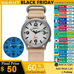 ساعة Wristwatches Berny Titanium Watch for Men خفيفة الوزن 41G الرياضية الكوارتز الساعات مضيئة ماء الياقوت زجاجية wristwatch ل Outdoorq231123