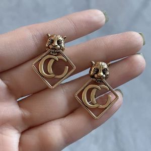 Elegante brincos sem caixa moda jóias mulheres designer studs retro cor de alta qualidade selo amor brinco