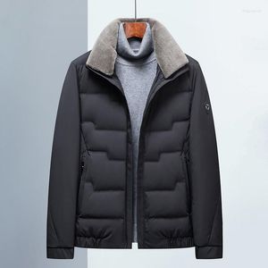 Giacche da uomo Bianco 2023 Abbigliamento invernale da uomo 90% piumino d'anatra Cappotti con cappuccio Moda Parka Tasche Giacca a vento da uomo di marca di alta qualità