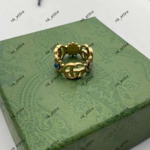 Anello dorato designer modello floreale amore lusso blu moda donna gioielli uomo lettera brillante con scatola