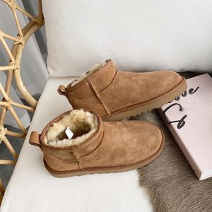 Tasman Slipper Ug Boots Autumn Inverno Australia Designer Women Boots Men Classic Slide Tazz Slide Wool Luxury Platforms Classic Mini Boot 23