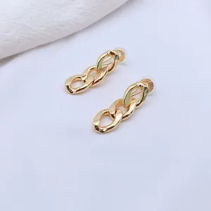 Orecchini posteriori finti piercing color oro catena geometrica clip per donne gioielli in rame alla moda non forati Aretes De Mujer