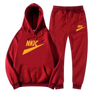 New Tracksuit Men 2 Piece Set Autumn Winter Men Sportswear Running Suits Jogging Suit Men Sweatsuits Athletic Sets