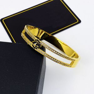 Designer Bracelet Titanium Steel Metal Gold Women Bracelet Gift Daily Matching