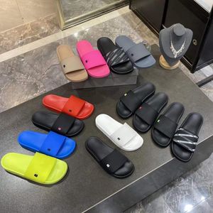 Paris 2023 Sıcak Moda Havuzu Yan terlik kaydırıcıları Paris Slaytlar Sandalet Terlik Erkekler İçin Kadın Tasarımcı Unisex Beach Flip Flops