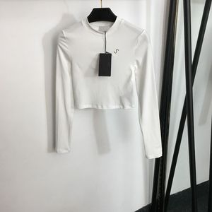 Kurz geschnittene Damen-T-Shirt-Oberteile, Buchstaben, Rundhalsausschnitt, Langarm-Shirts, lässige, elegante T-Shirts, schwarz-weiße Shirts