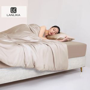 Conjuntos de cama Lanlika Mulheres Pure 100% Silk Bedding Set Champanhe Gold Plana Folha Fronha Dupla Rainha King Quilt Cover Conjunto de Cama Fitted Sheet 231122