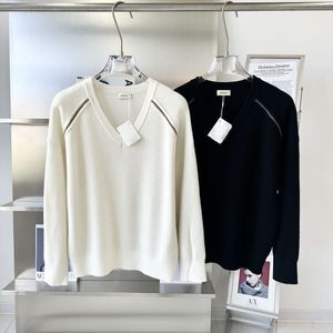 Nya kvinnors tröjor Designer Black/White V Collar Women's Sweaters Designer Wool Cashmere Chain Pullovers Womens 112305
