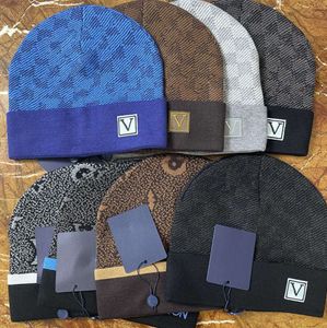 Berretto di design Canada cappello di maglieria Winte beanier bonnet Lettera cappelli di design per il tempo libero classici Cappelli invernali caldi lavorati a maglia Regalo di Natale