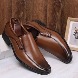 Dress Shoes Men's Leather Shoes Classic Business Fashion Comfort Shoes Formal Wedding Shoes Men Slip on Office Oxford Shoes for Men Luxury 231122