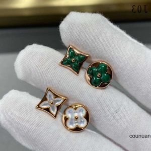 Orecchini a bottone di design Orecchini a bottone Pendenti Lampadari Gioielli Donna Stud Orecchini semplici per coppie alla moda Si abbina a tutto gli accessori regalo di Natale