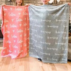 Blankets Personalized Color Name Custom Blanket Birthday Gift Decor Chrismas Soft Plush Fleece Lightweight Throw for Sofa Bed 231123