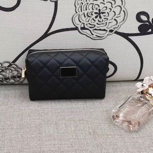 Fashion women classic black storage bags portable handbags popular items in European and American countries