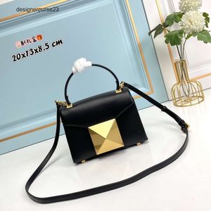 Diamond Purse V Crystal Wallet Leather Purse Designer Bag Valen Bags Bag Inlaid Crystal Chain Handbag MALTETIC MAGNETISK BUCKLE SKULDBAG CROSSBODY Bag