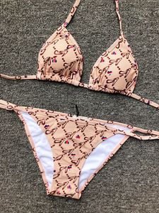 Lüks Bikini Tasarımcı Seksi Beach Bikinis Simey Moda Mektubu Basılı Dantel Yukarı Yaz Split Mayo Kadınlar DD