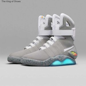 2023 عودة إلى The Future Boots Future Air Mag Sneakers Marty McFly's Air Mags LED LED Glow في Gray Gray Top McFlys