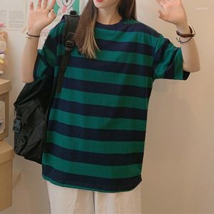 女性のTシャツ夏のシャツ女性ストライプ2023韓国韓国のハラジュク半袖カジュアルトップティーストリートウェアゴシックカップル