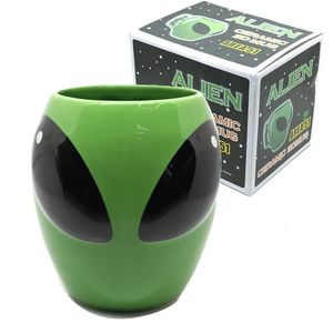 Kupalar çizgi film yaratıcı yeşil uzaylı seramik fincan ilginç moda kahve fincanı doğum günü su kupası toptan Türk kahve fincanları 231122
