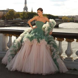 Vestidos casuais vestido de baile de babados elegantes com longa mistura colorida de cor verde e rosa Vestido de festa noturna 2023 vestidos de gala