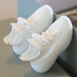 Crianças tênis tênis meninas sapatos de malha casual meninos solteira solteira tênis respirável bebê pequeno sapatos brancos tamanho 21-38