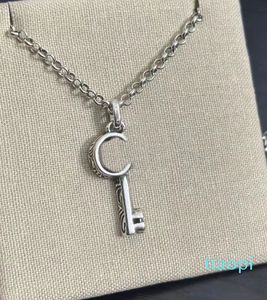 Pendant Necklaces Chain Plated Sier for Lovers Fashion Designer Necklace Chains Trend Jewelry Supply