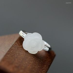 Cluster Rings Authentic 925 Sterling Silver Inlagd Natural White Jade Petal Fashion National Style Women Opening Justerbar Ring Gift