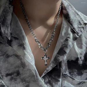 Kedjor 2023 Inlagd Zircon Silver Color Cross Pendant 50 cm Kubansk halsband Herrfashion Party Jewelry Birthday Presents