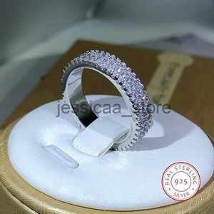Bandringar evighet kvinnlig R925 Sterlsilver Micro Pave AAAAA Zircon CZ Weddband Rings for Women Bridal Party Jewelry Gift J231124