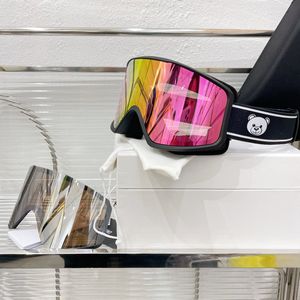 MS Ski Goggles Skiing Glasses Snow Snowboard Män och kvinnor Magnetiska linser Vinter Glasögon Designers Style Special Frame Design Gereglasses With Box 8J2L