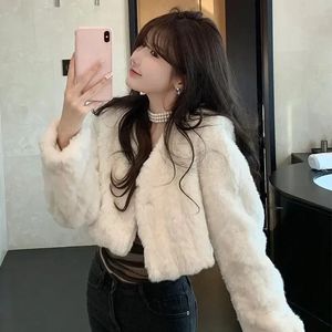 Women's Wool Blends White Lamb Wool Crop Tops Women Korean Elegant Long Sleeve Plush Coat Ladies Winter Fashion Party V-Neck Faux Fur Jackets 231123