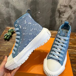 Designerskor Kvinnor Squad Sneakers Luxury Classics Leisure Sports Shoe Fashion Läder gummi Högtoppar Sko Högkvalitativ utomhus Canvas Låg topp Sneaker Storlek 35-41