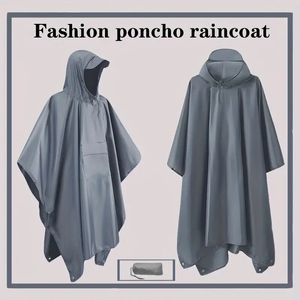 Modischer, einfarbiger Outdoor-Camping-Poncho-Regenmantel, bequemer und tragbarer Regenmantel