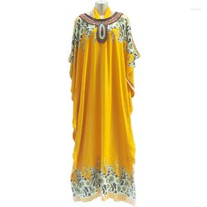 民族衣料品のクリアランスセールユニフォームサイズファッションビッグアバヤ女性服イスラム教徒レーヨンコットンの祈りのローブ
