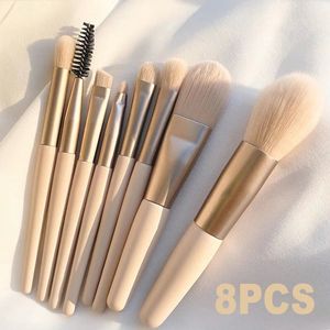 Pincéis de maquiagem 8 peças mini conjunto de pincéis de maquiagem macios e fofos cosméticos base maquiagem bochecha rosa sombra de olho kabuki pincel de maquiagem mista ferramenta de beleza 231124