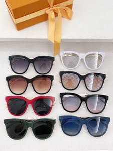 Luksusowe okulary przeciwsłoneczne, okulary na zewnątrz kobiety duże pudełko, klasyczna ochrona temperamentu, gradient, wielokolorowe opcjonalne okulary