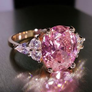 Cluster Rings Elegant Pink Crystal Cubic Zircon Women Ring Princess Wedding Punk Band Rose Gold Color Female Finger Ring Engagement Party 230424