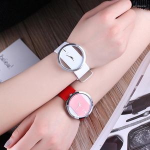 Relógios de pulseira Mulheres do estilo de cinta de couro Women Women Women 2023 Top Brand Ladies Watches Fashion Casual Wrist Rellojes