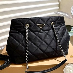 Buckle open and close buckle open into a dumpling shape to send adjustable leather long shoulder strap can be crossbody size30X23cm nylon diamond check shopping bag